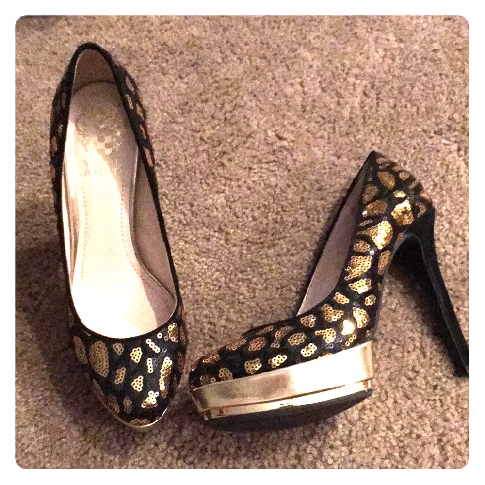 Black with gold sequins Vince Camuto heel